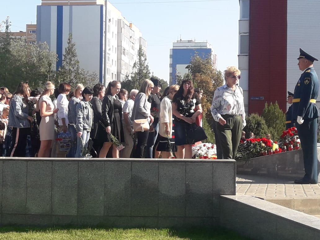 Студенты и преподаватели   приняли участие в мероприятий, посвященному 20-летию со дня совершения террористического акта в городе Волгодонске. 